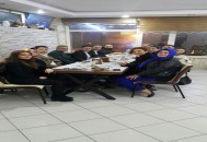 BSB Mobilya Gazi mağazası çalışanları ile yemekte..